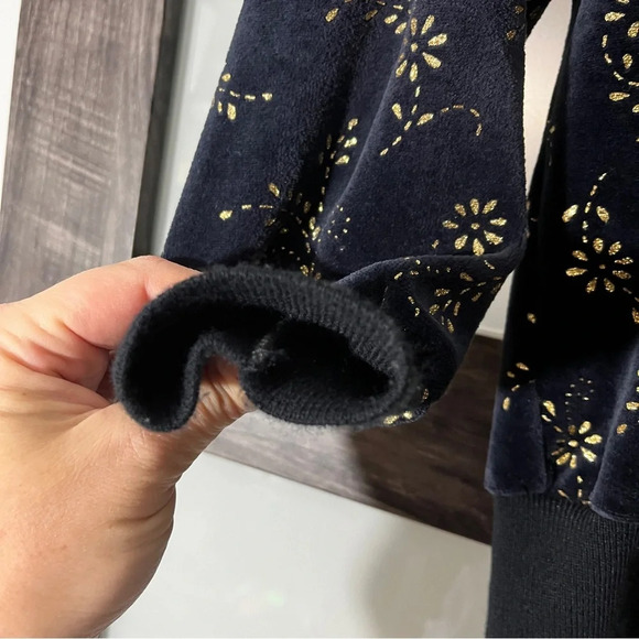 Vintage 90’s Jaclyn Sport Black Velvet Gold Floral Sweatshirt Medium Whimsigoth - Picture 7 of 10